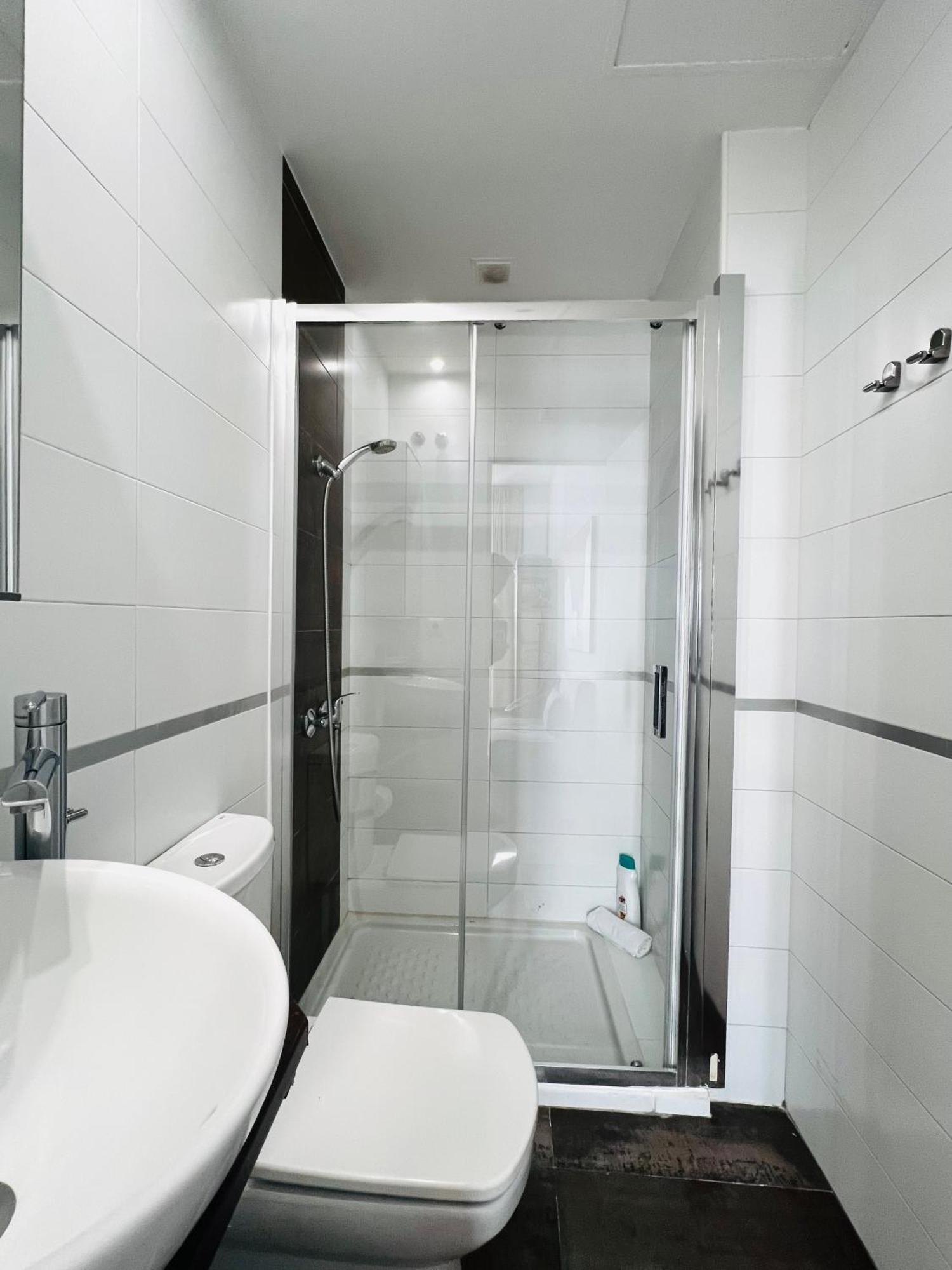 Calderon III Deluxe Central Sinesedesignhomes Малага Екстер'єр фото